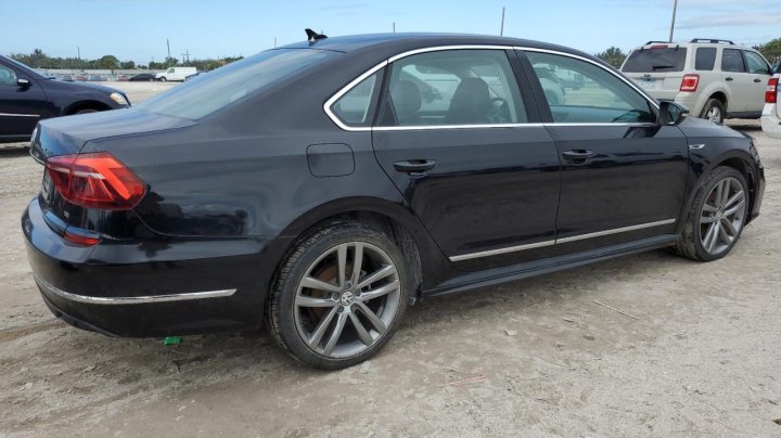 Volkswagen PASSAT R-LINE 2017
