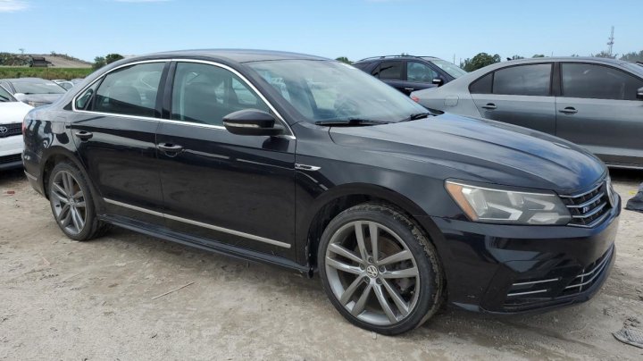 Volkswagen PASSAT R-LINE 2017