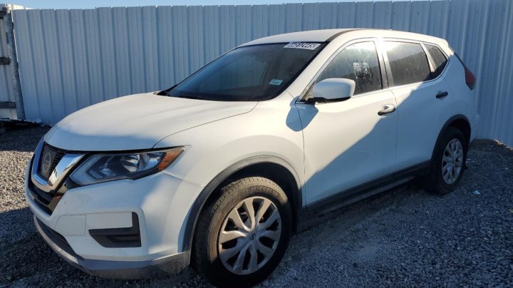Nissan ROGUE S 2017