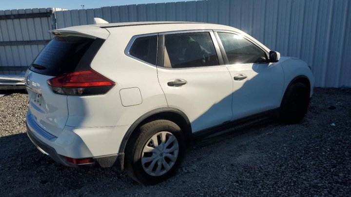 Nissan ROGUE S 2017