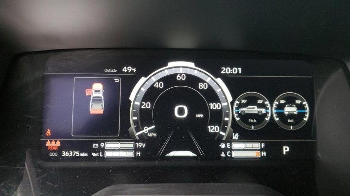 Toyota TUNDRA CREWMAX PLATINUM 2023