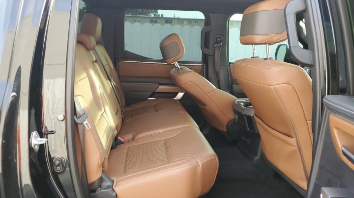 Toyota TUNDRA CREWMAX PLATINUM 2023
