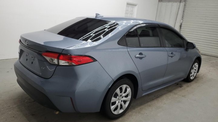Toyota Corolla LE 2023