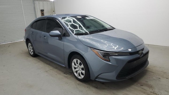 Toyota Corolla LE 2023