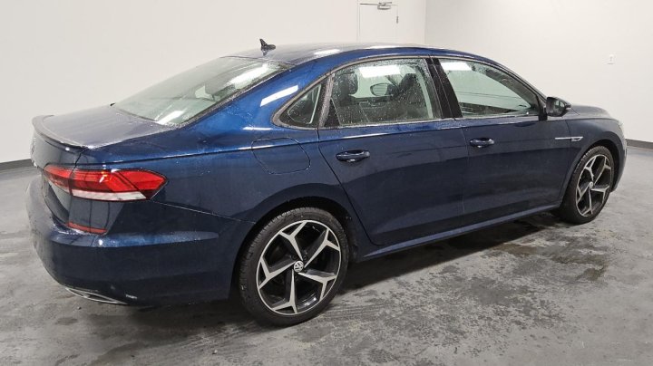 Volkswagen PASSAT R-LINE 2020