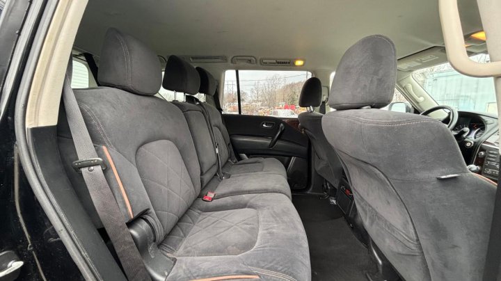 Nissan ARMADA SV 2017