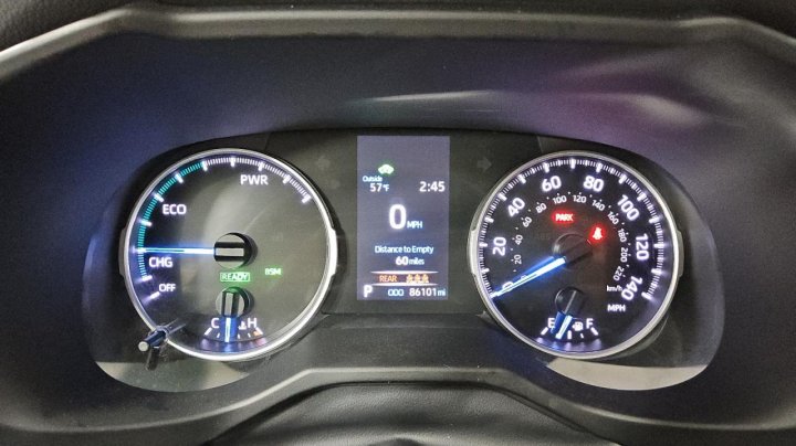 Toyota RAV4 XLE 2022