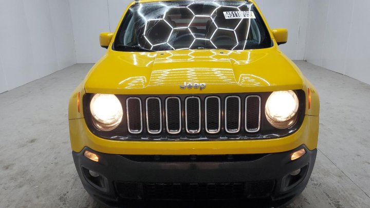 JEEP RENEGADE LATITUDE 2018