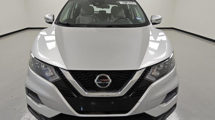 Nissan Rogue Sport SV 2021