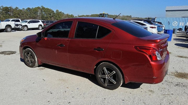 Nissan Versa S 2019