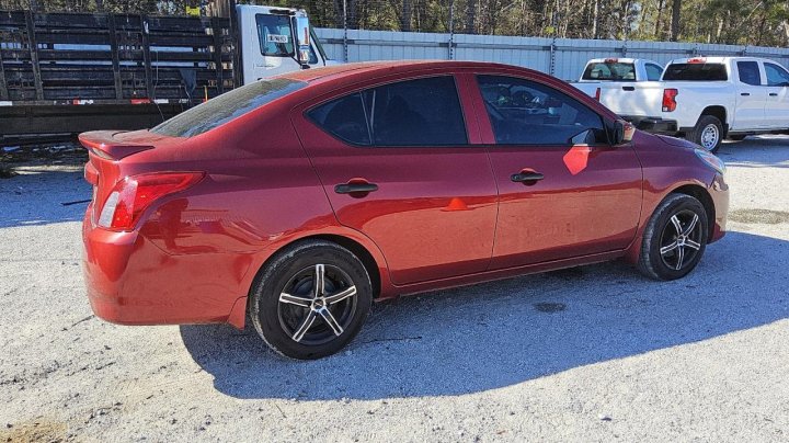 Nissan Versa S 2019