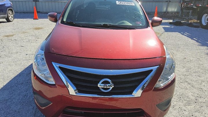 Nissan Versa S 2019