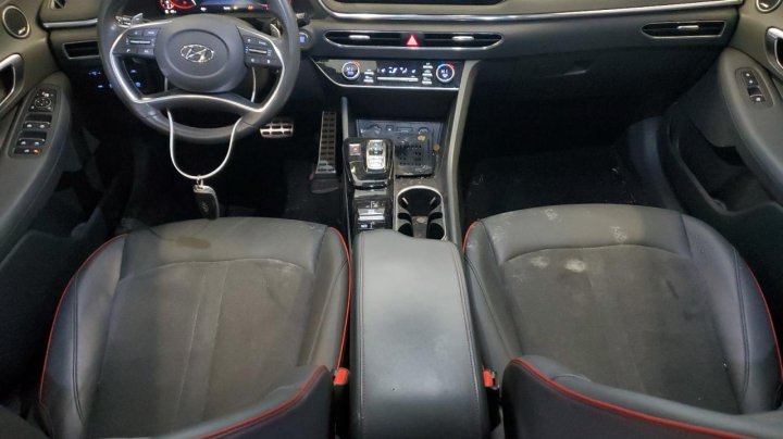 Hyundai SONATA SEL PLUS 2021