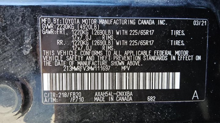 Toyota RAV4 LE 2021