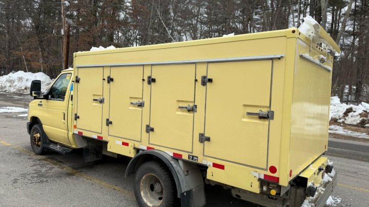 Ford ECONOLINE E450 SUPER DUTY CUTAWAY VAN 2019