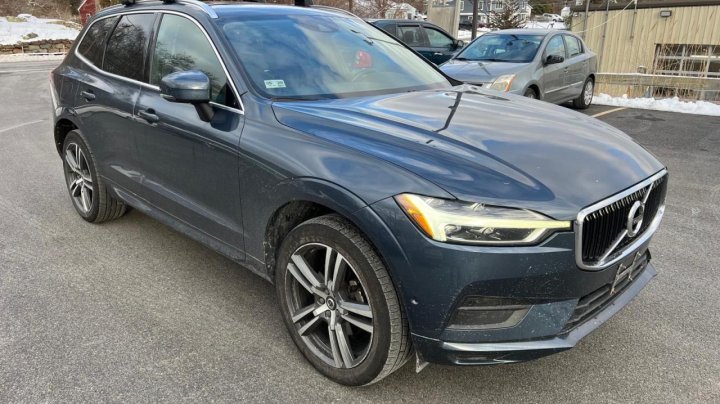 Volvo XC60 T5 MOMENTUM 2018