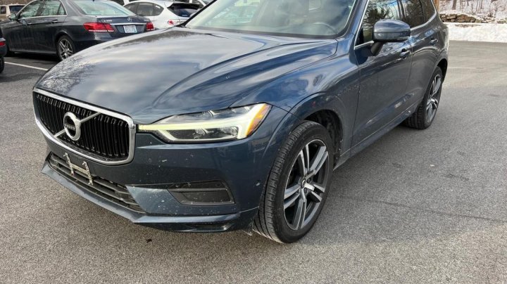 Volvo XC60 T5 MOMENTUM 2018