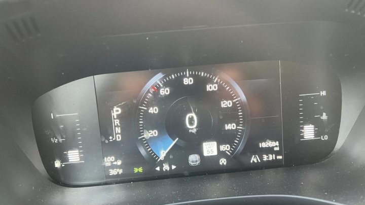 Volvo XC60 T5 MOMENTUM 2018