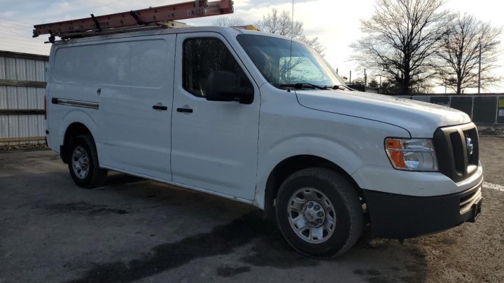 Nissan NV 2500 S 2020