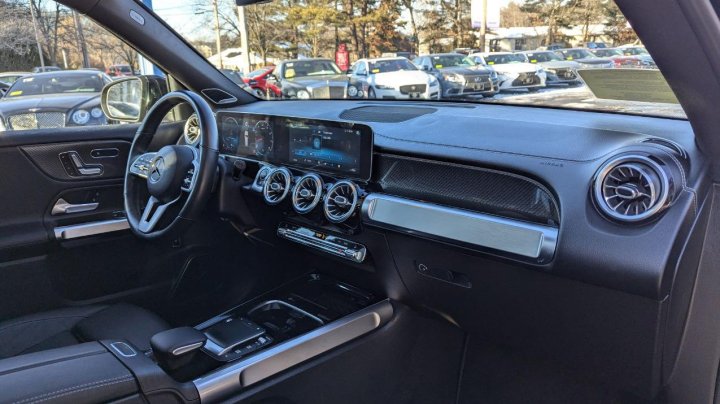 Mercedes-Benz GLB-Class 250 4MATIC 2021
