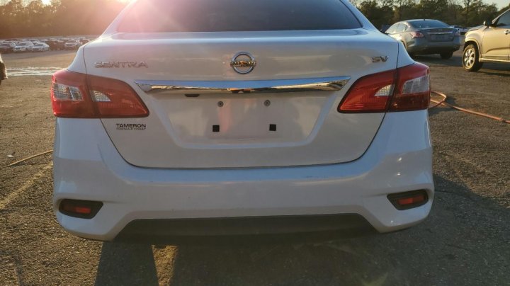 Nissan Sentra S 2017