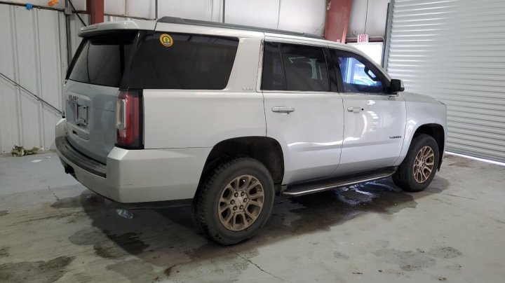 GMC YUKON SLE 2016