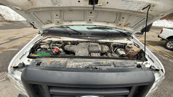 Ford ECONOLINE E450 SUPER DUTY CUTAWAY VAN 2018