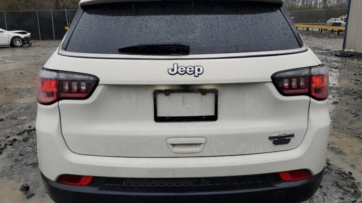 JEEP COMPASS LATITUDE 2019
