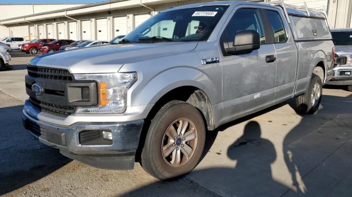 Ford F-150 SUPER CAB 2018