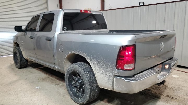 RAM 1500 CLASSIC TRADESMAN 2021