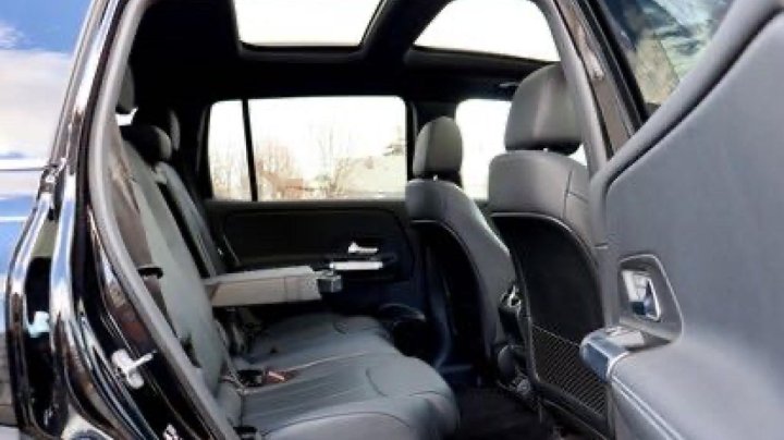 Mercedes-Benz EQB 300 4MATIC 2023