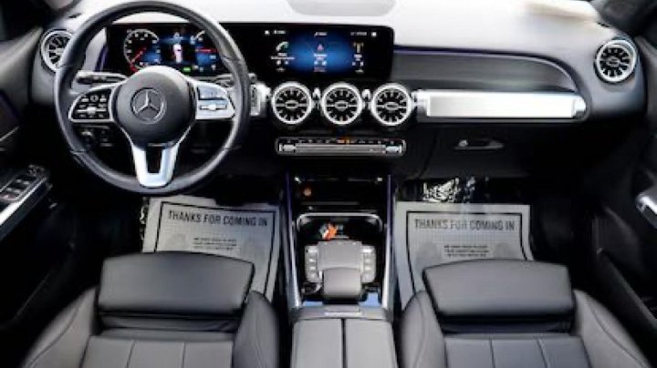 Mercedes-Benz EQB 300 4MATIC 2023