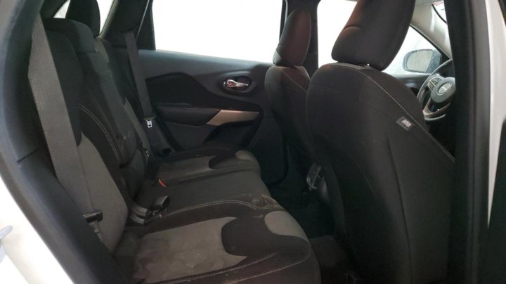 JEEP Cherokee SPORT 2017