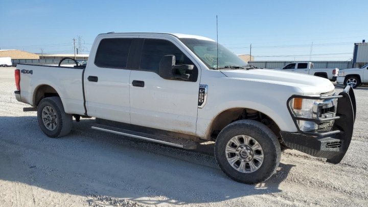 Ford F250 SUPER DUTY 2021