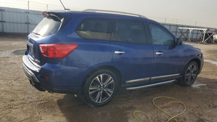 Nissan Pathfinder S 2018