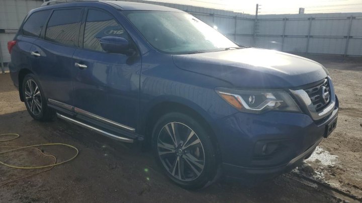 Nissan Pathfinder S 2018