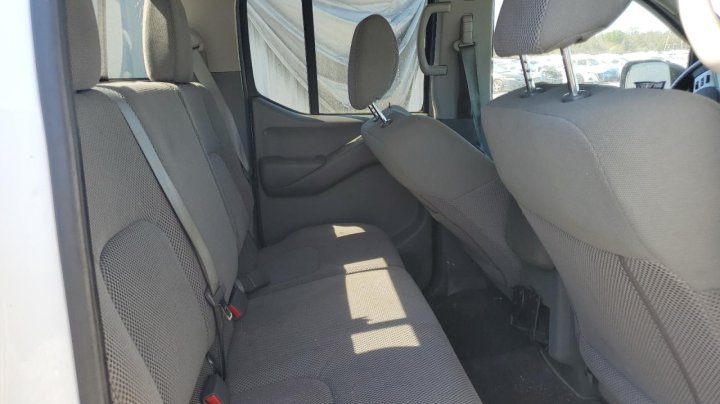 Nissan Frontier S 2016