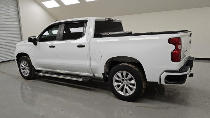 Chevrolet Silverado C1500 CUSTOM 2022