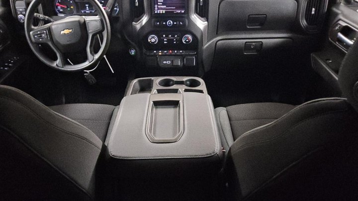 Chevrolet Silverado C1500 CUSTOM 2022