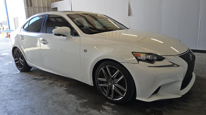 Lexus IS 200T 2016