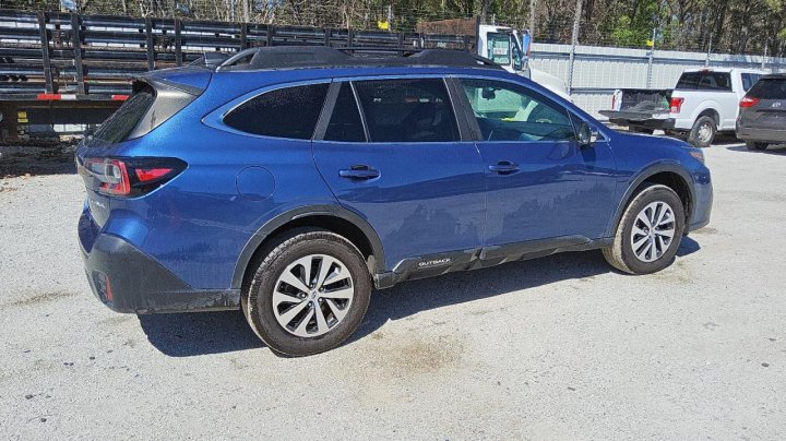 Subaru Outback PREMIUM 2022