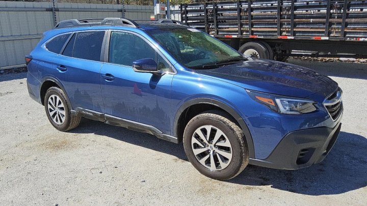 Subaru Outback PREMIUM 2022