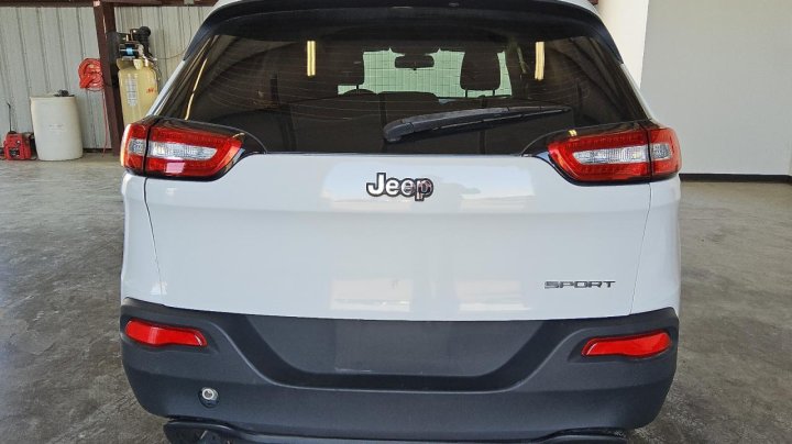 JEEP Cherokee SPORT 2016