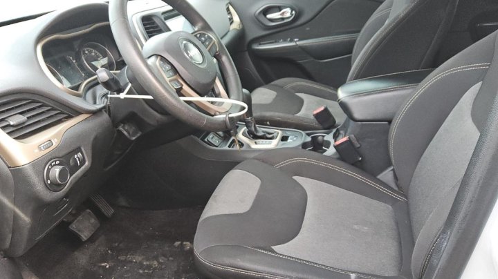 JEEP Cherokee SPORT 2016