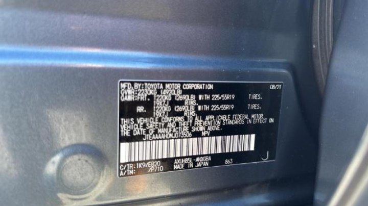 Toyota VENZA LE 2021