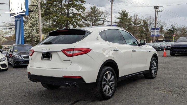 Maserati Levante  2018