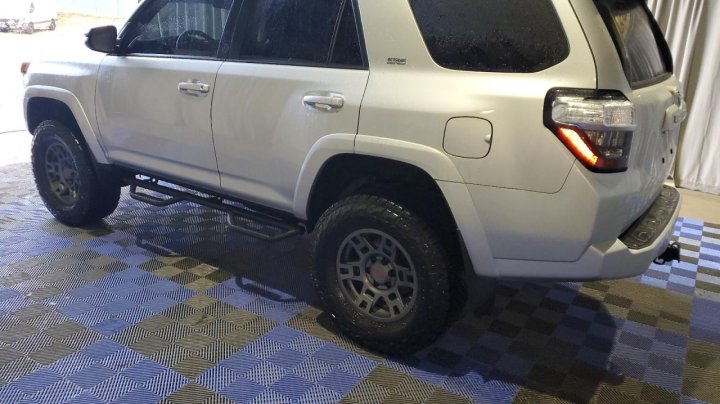 Toyota 4runner SR5/SR5 PREMIUM 2021