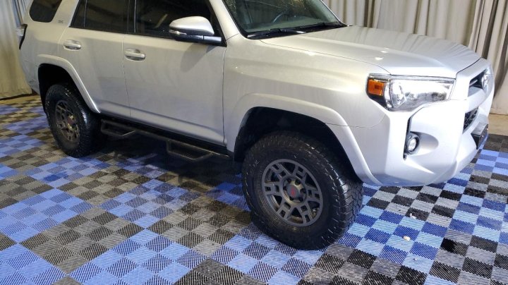 Toyota 4runner SR5/SR5 PREMIUM 2021