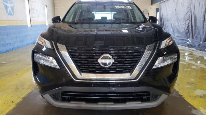 Nissan ROGUE SV 2022