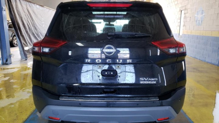 Nissan ROGUE SV 2022